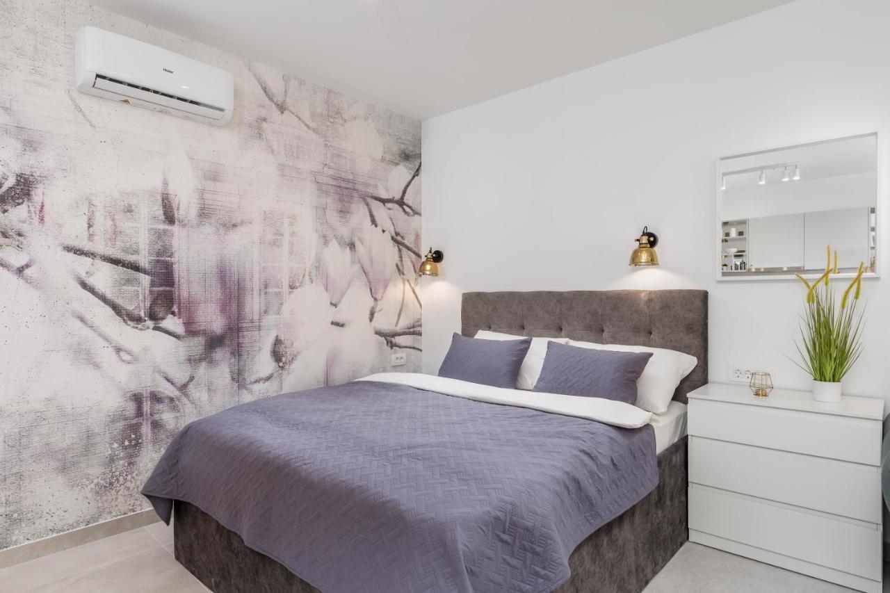 Srnec Apartments - Korzo ริเยกา ภายนอก รูปภาพ