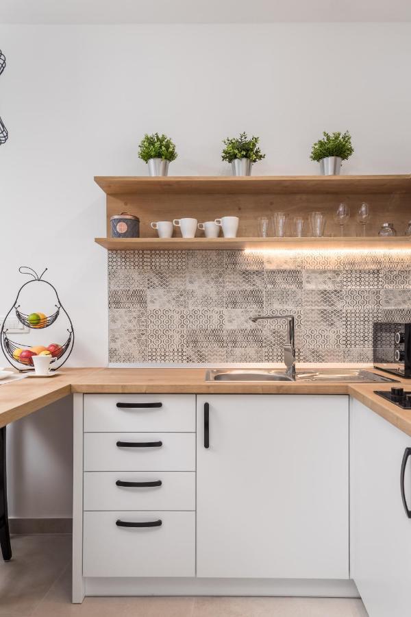 Srnec Apartments - Korzo ริเยกา ภายนอก รูปภาพ